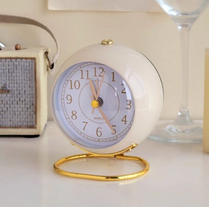 Часы декоративные