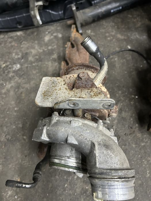 Turbina N57 bmw f10 f11 f01 f06 f07 f12 f15 f30 f31 f32 x5 x6