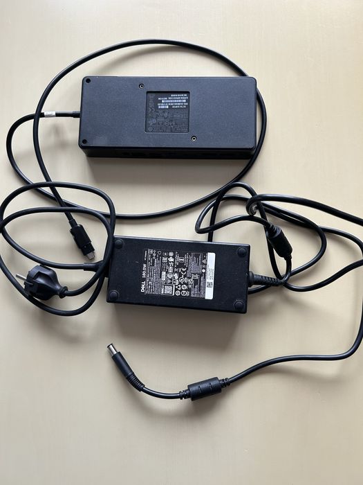 Докинг станция DELL WD19