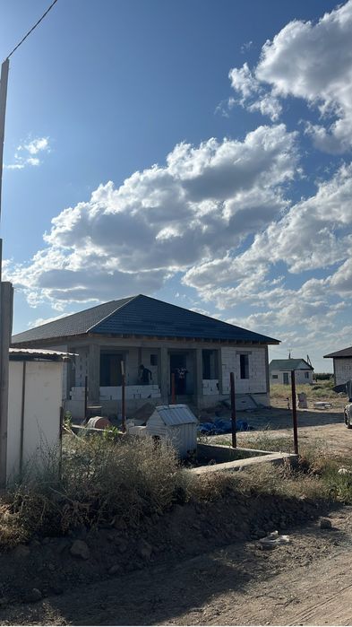 Срочно продается дом в послеке Исаево