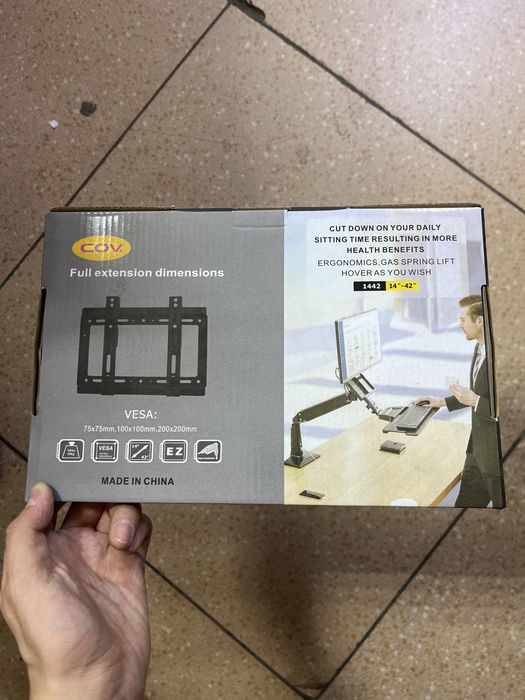 Смарт тв новый продам