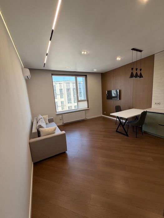 Сдается евро-двухкомнатная квартира