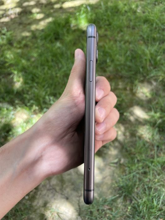Iphone 11/128GB black