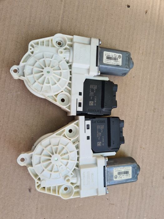Calculator usa spate Passat CC B7