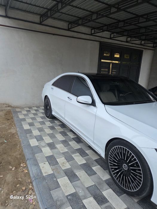 Продаётся Мерседес Бенц w 223 переделенный из w221