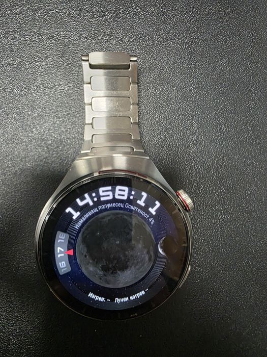 Hauwei Watch 4 Pro Titanium + слушалки Hauwei FreeBuds 5i