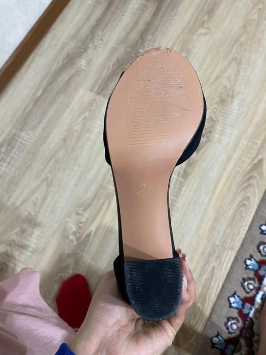 Туфли на каблуке