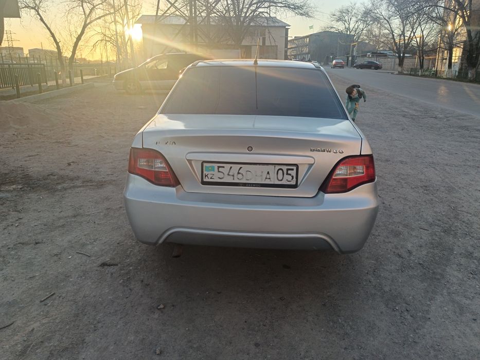 Срочно продам нексию