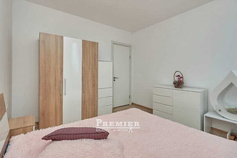 Продава се Тристаен апартамент в Бургас, Акациите - 100 кв.м за 661 €/кв.м - Снимка #3
