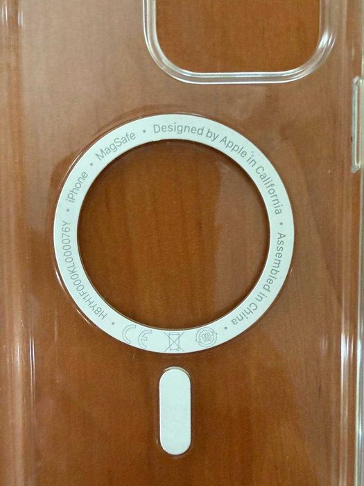 Husă Originală Apple Clear Case cu MagSafe – iPhone 15 Pro Max