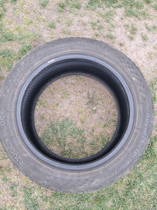 Vând 2 cauciucuri vara/ 2 cauciucuri M+S