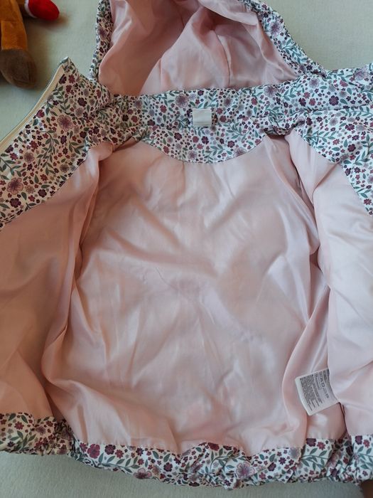 Нови зимни връхни дрехи за момиченце-1 1/2 -2 години.