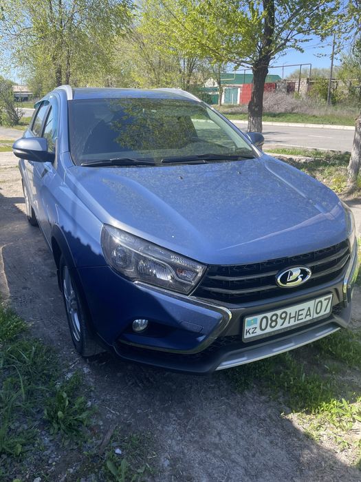 Продам Веста кросс
