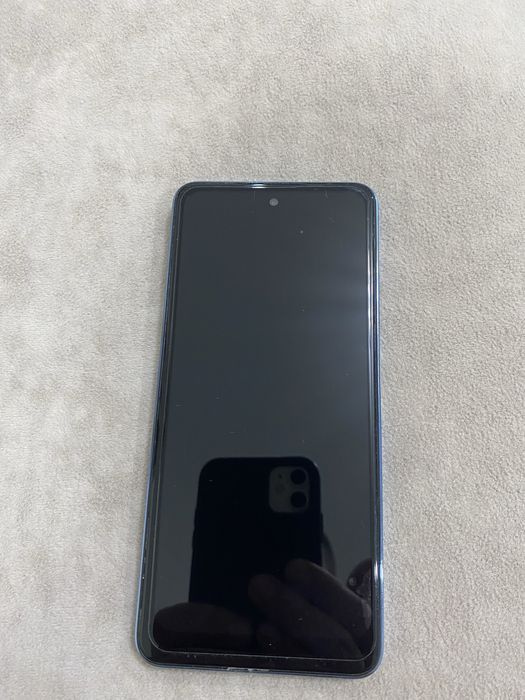 Продам смартфон Инфиникс Нот 40I