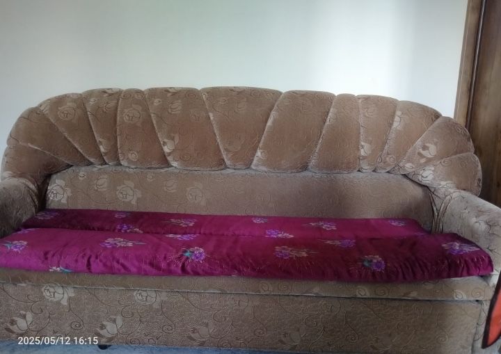 Продам диваны, каждая по 7тыс!