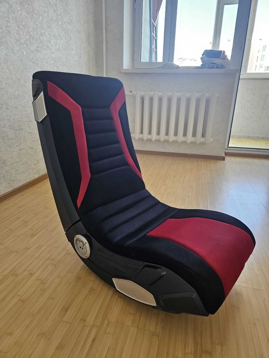 Кресло игровое напольное