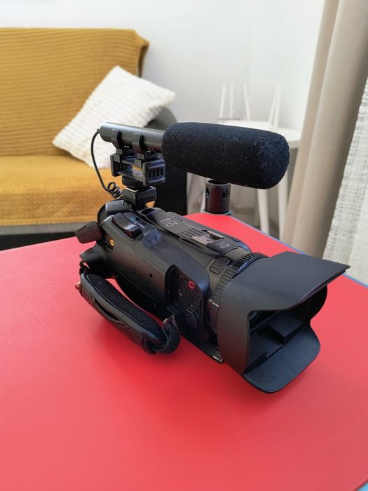 Canon Legria HF G40 | Acumulator BP-820 | Microfon Azden