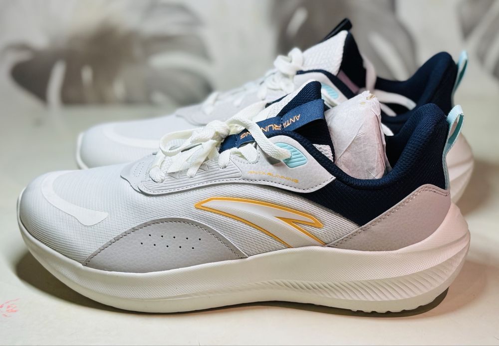 Кроссовки Anta 44 размер