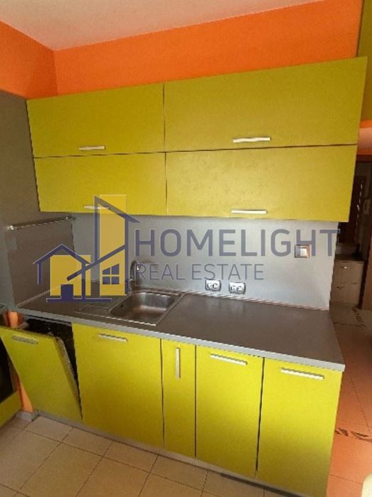 Двустаен апартамент в кв. Красно село