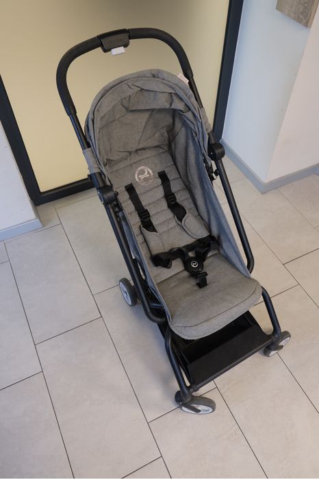 Cybex Eezy S – Компактна детска количка