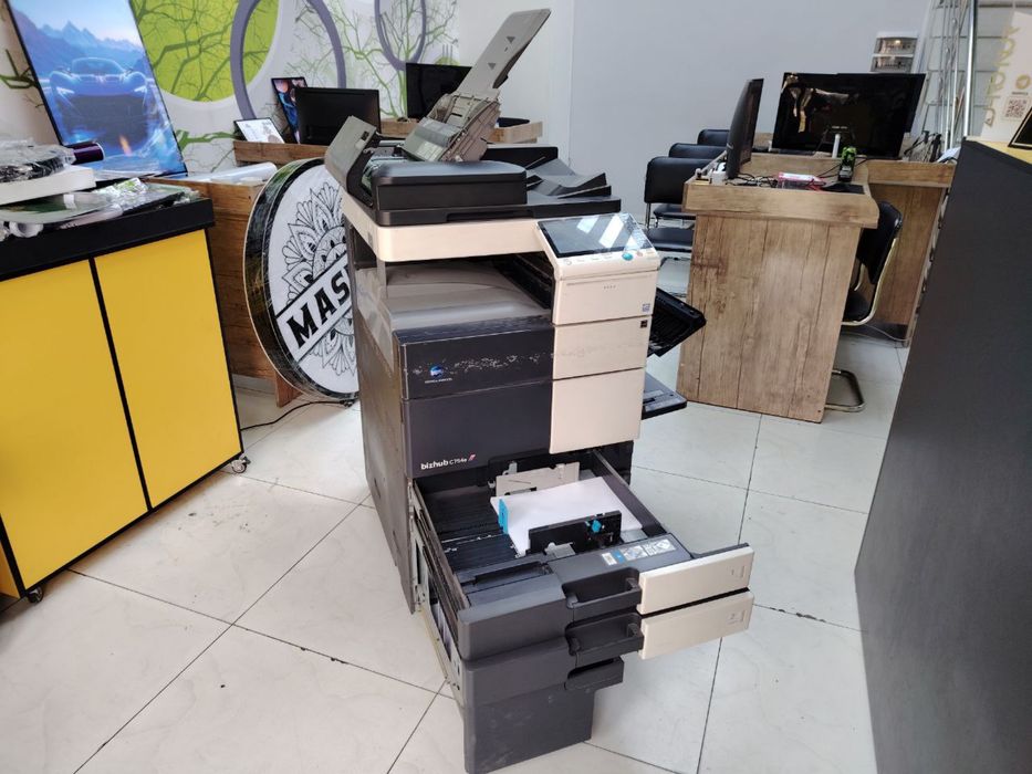 Konika Minolta bezhab C 754 e