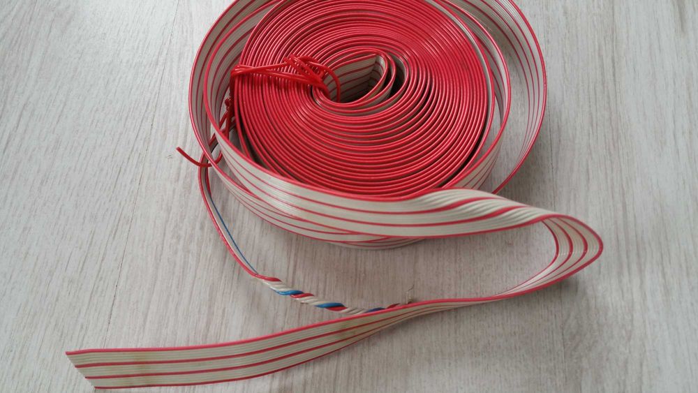 Пистов кабел чисто нов