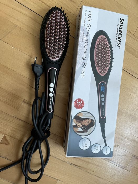 Четка за изправяне