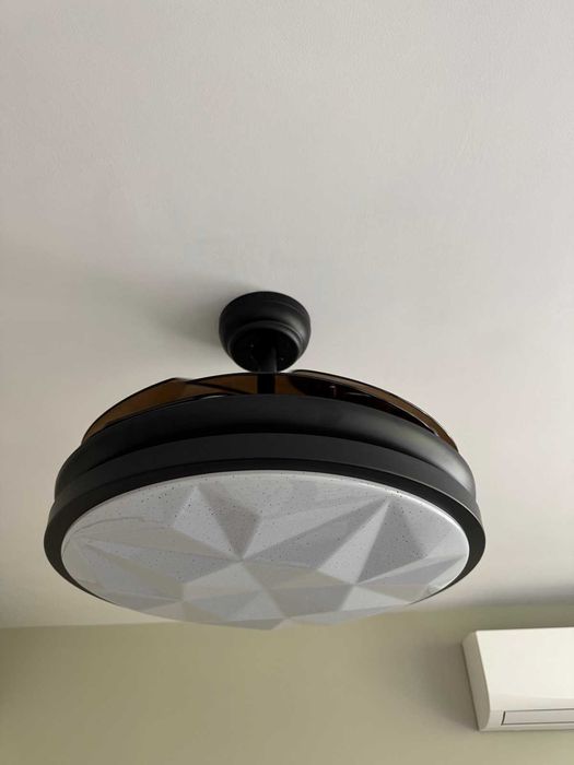 Таванен Вентилатор , Лед полилей вентилатор с дистанционно