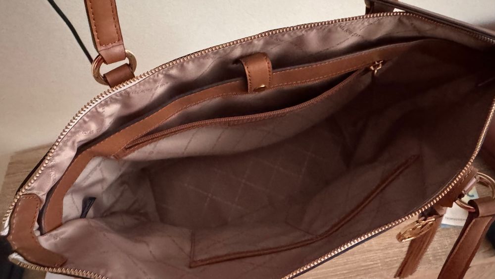 Чанта Michael Kors