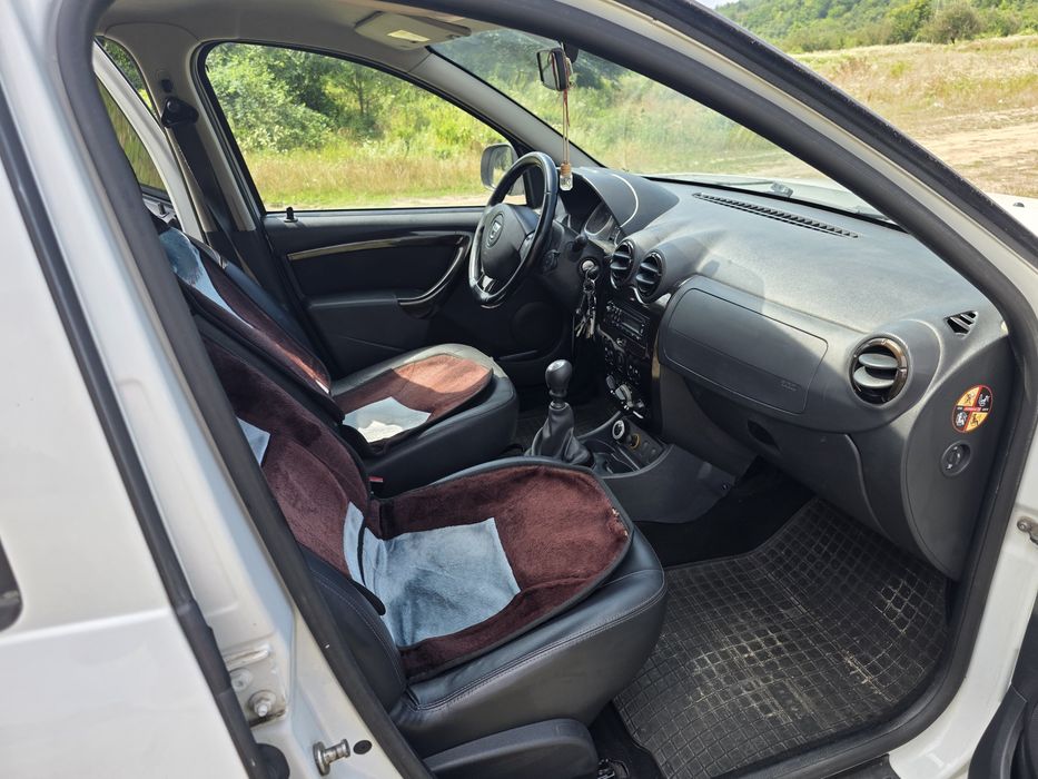 Proprietar Vand Dacia Duster 1.6 4x4.