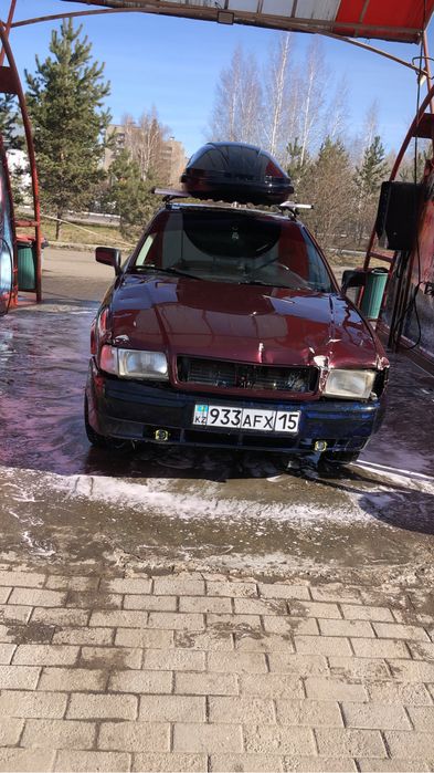 Продам Ауди 80 б4