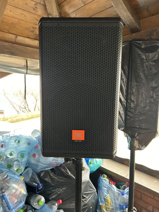 Vand boxe pasive JBL