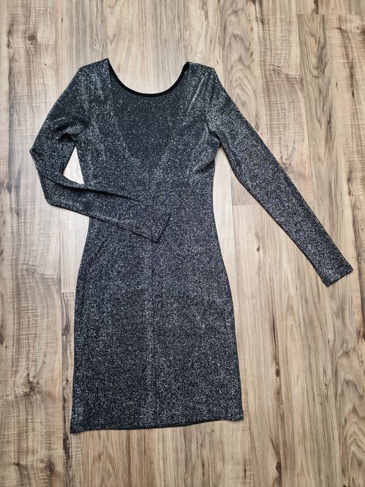 Рокля със блестящ ефект еластична