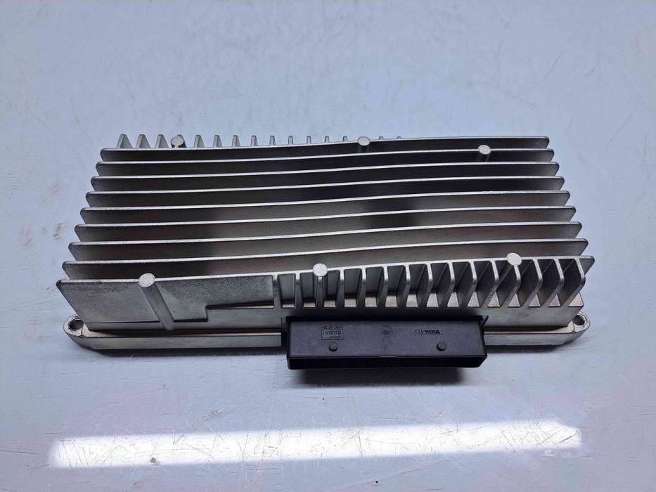 Amplificator audio Audi Q5 (8RB) [Fabr 2008-2016] S-line 8R0035223F