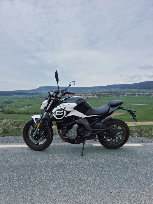 Cfmoto 650 nk 2022