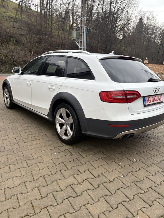 Audi A4 Allroad  S-line