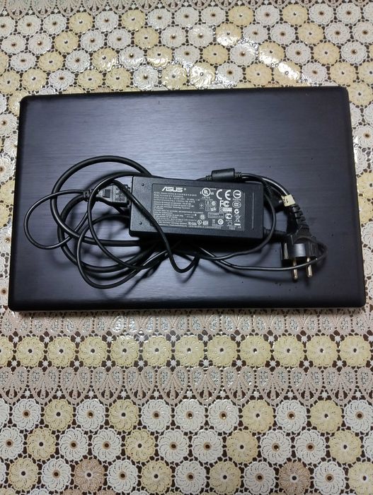 Продавам/купувам лаптоп ASUS X55V на части