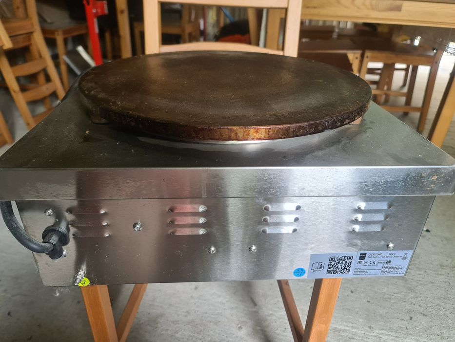 Vând Aparat de făcut clătite