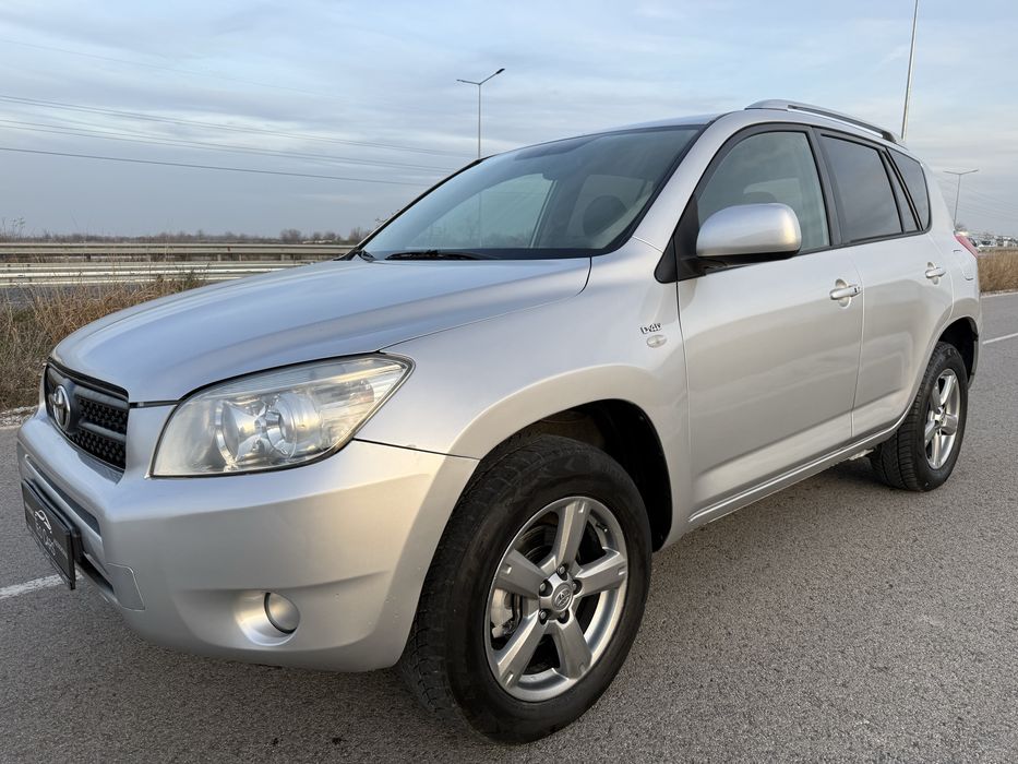 Toyota RAV 4 2.2 D-4D 136к.с 4X4 / EXECUTIVE / KOJA / KEYLESS / NAVI