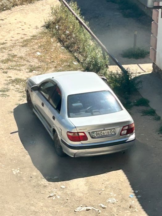 МашинаNissan almera