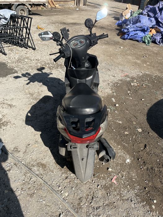 М8 чёрни свет