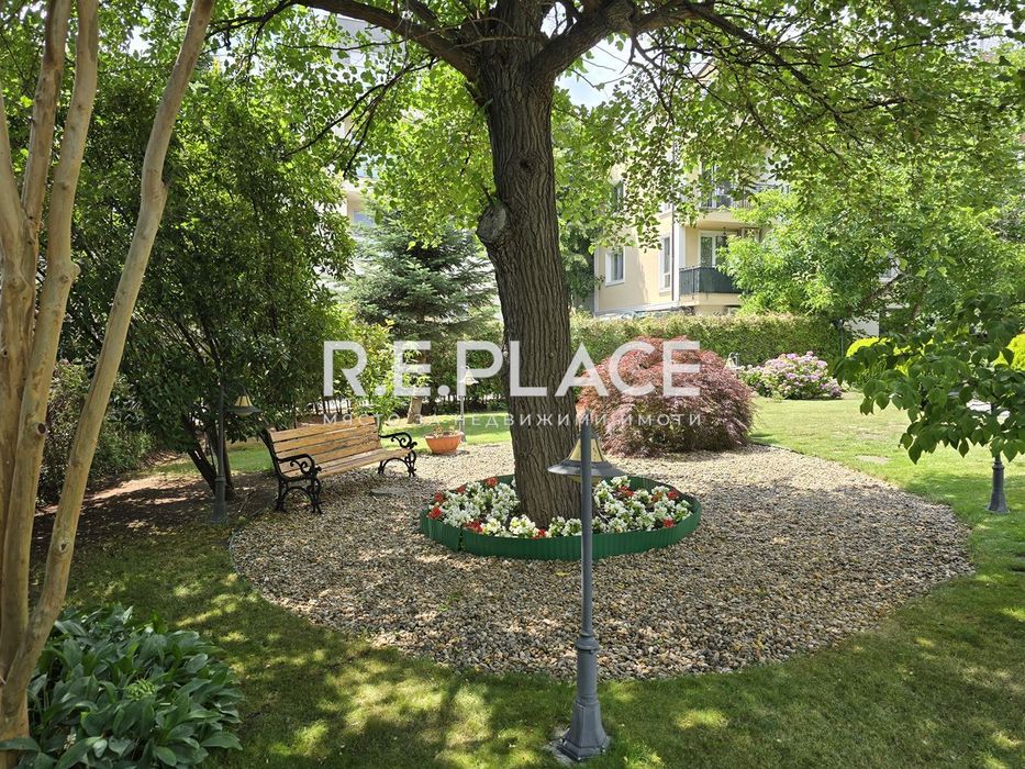 Дава се под наем Тристаен апартамент в Варна, Бриз - 115 кв.м за 1500 € - Снимка #1