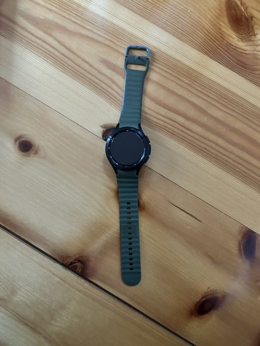 Часовник Galaxy Watch 4 Classic