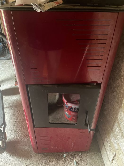 Termosemineu termax pe peleți