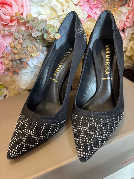 Велурени обувки на висок ток San Marina