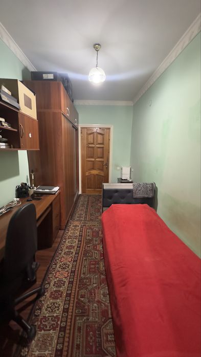 Продается квартира 2/4/4