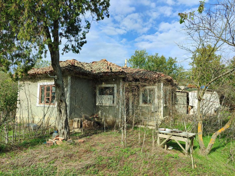 Стара къща в Дъбрава