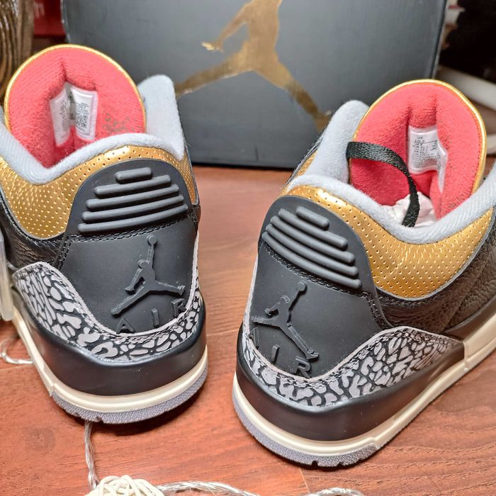 Кроссовки Nike Air Jordan 3