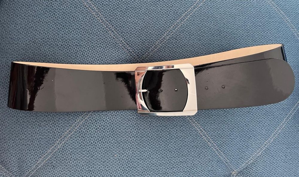 Срочно продаётся женский Ремень Италия