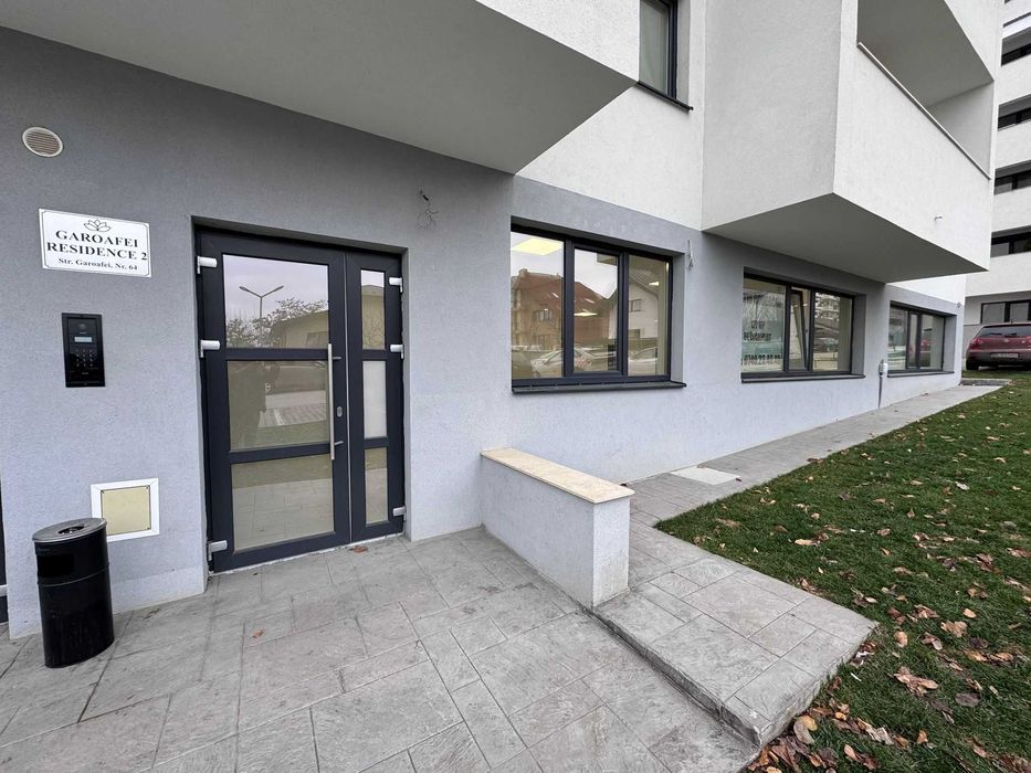 de inchiriat spatiu comercial